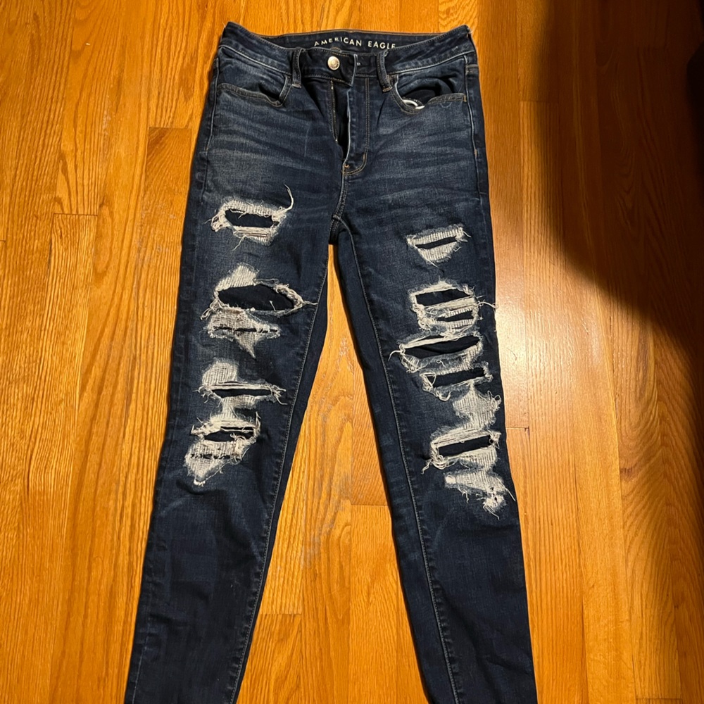 American Eagle woman’s size 6 long